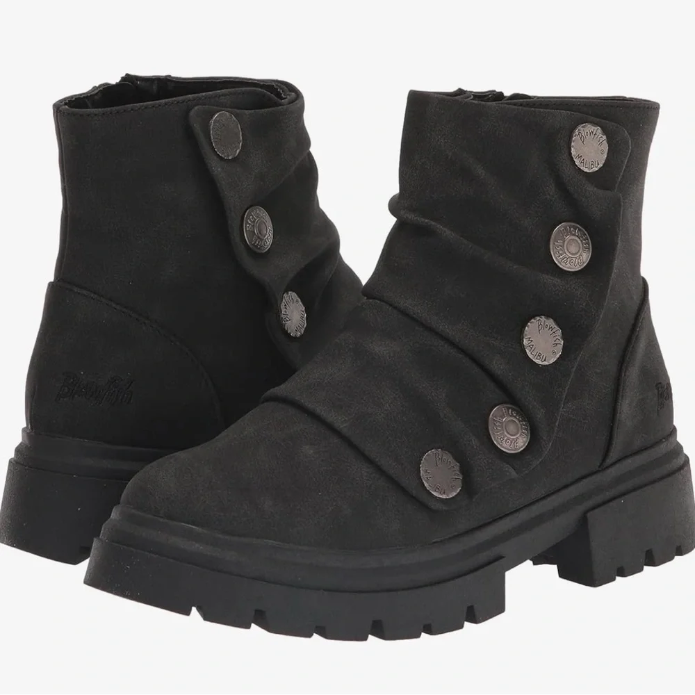 Blowfish Malibu Big Girl's Charcoal Black Lug Sole Can Do-k Fashion Boot  4 NIB
